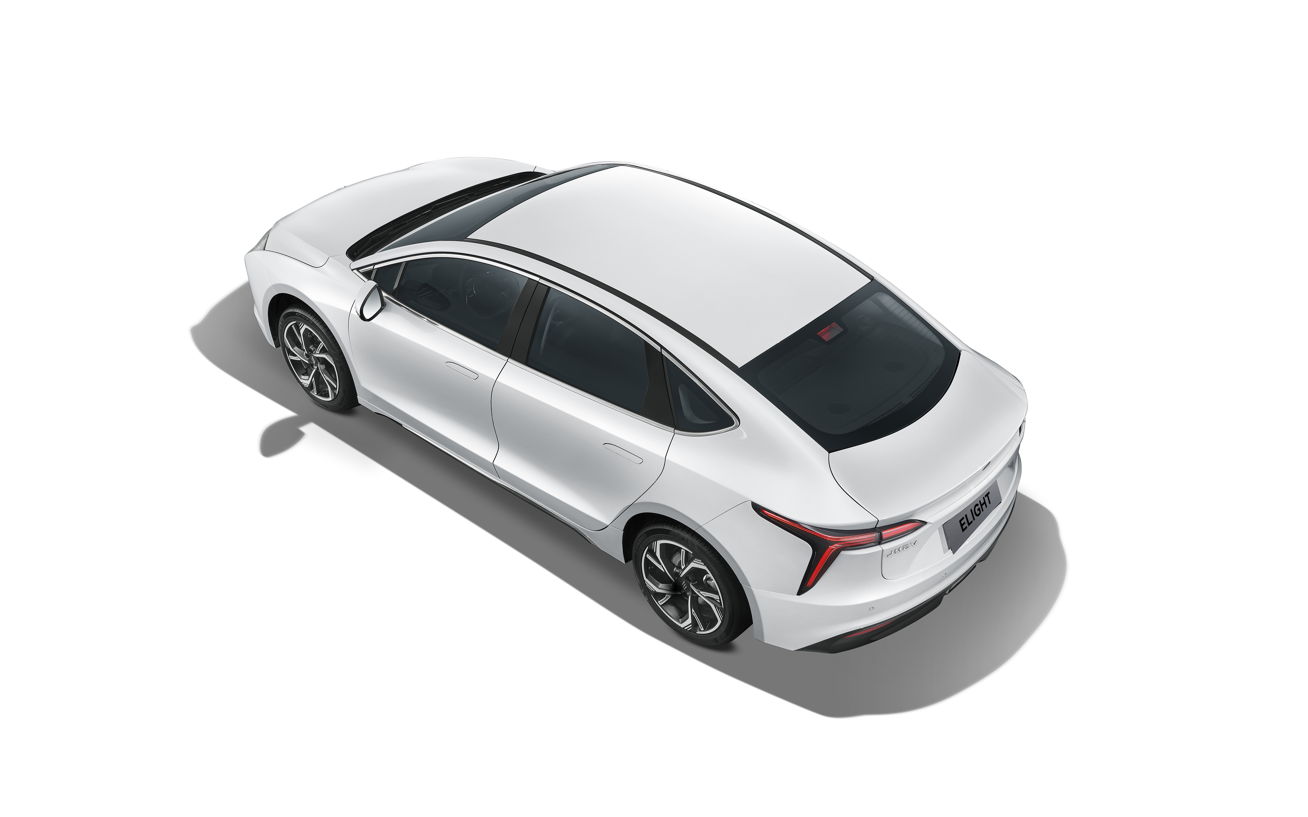 Električni automobil ELIGHT